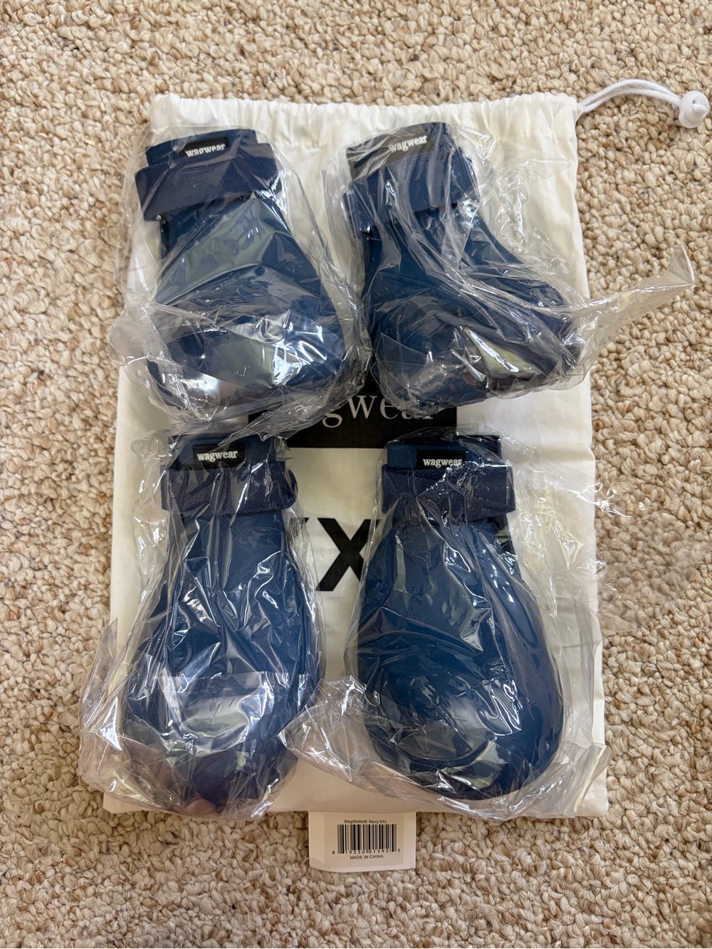 Wagwear dog shoes navy size XXL
